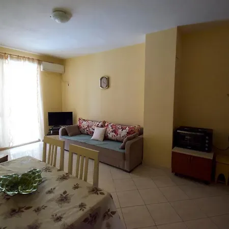 Apartment Petrela Golem *